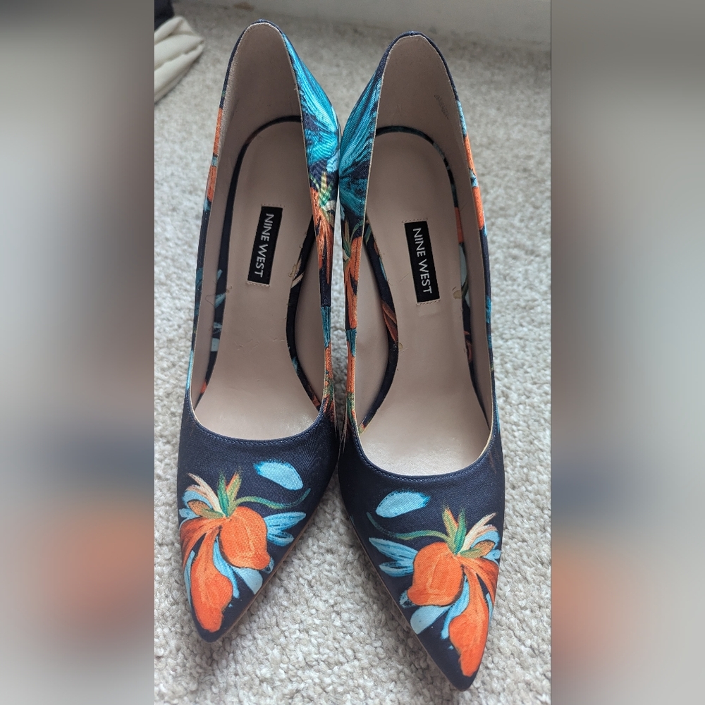Nine West Black and Orange Floral Heels